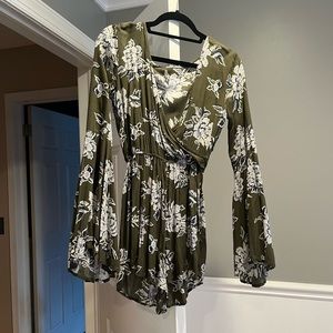 abercrombie & fitch romper